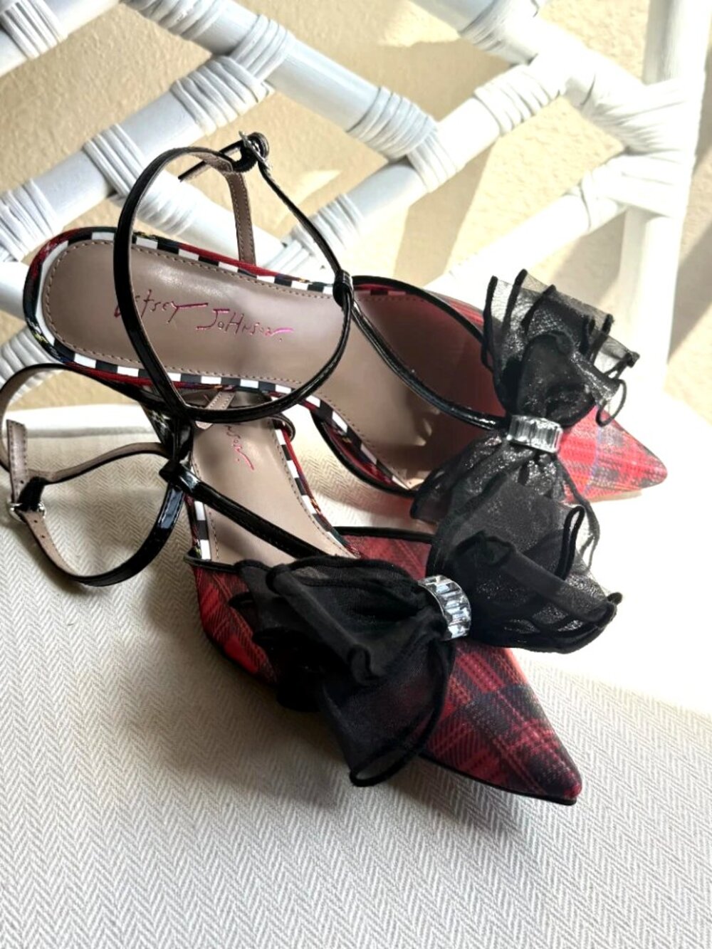 Betsey Johnson Lillyan Women's Red Plaid Tartan Bow Heels Shoes Size 8.5 New - Picture 13 of 16